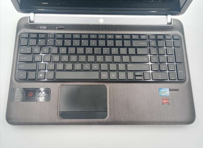 HP Pavilion dv6 Notebook (Intel i7, 8GB RAM & 128GB SSD)